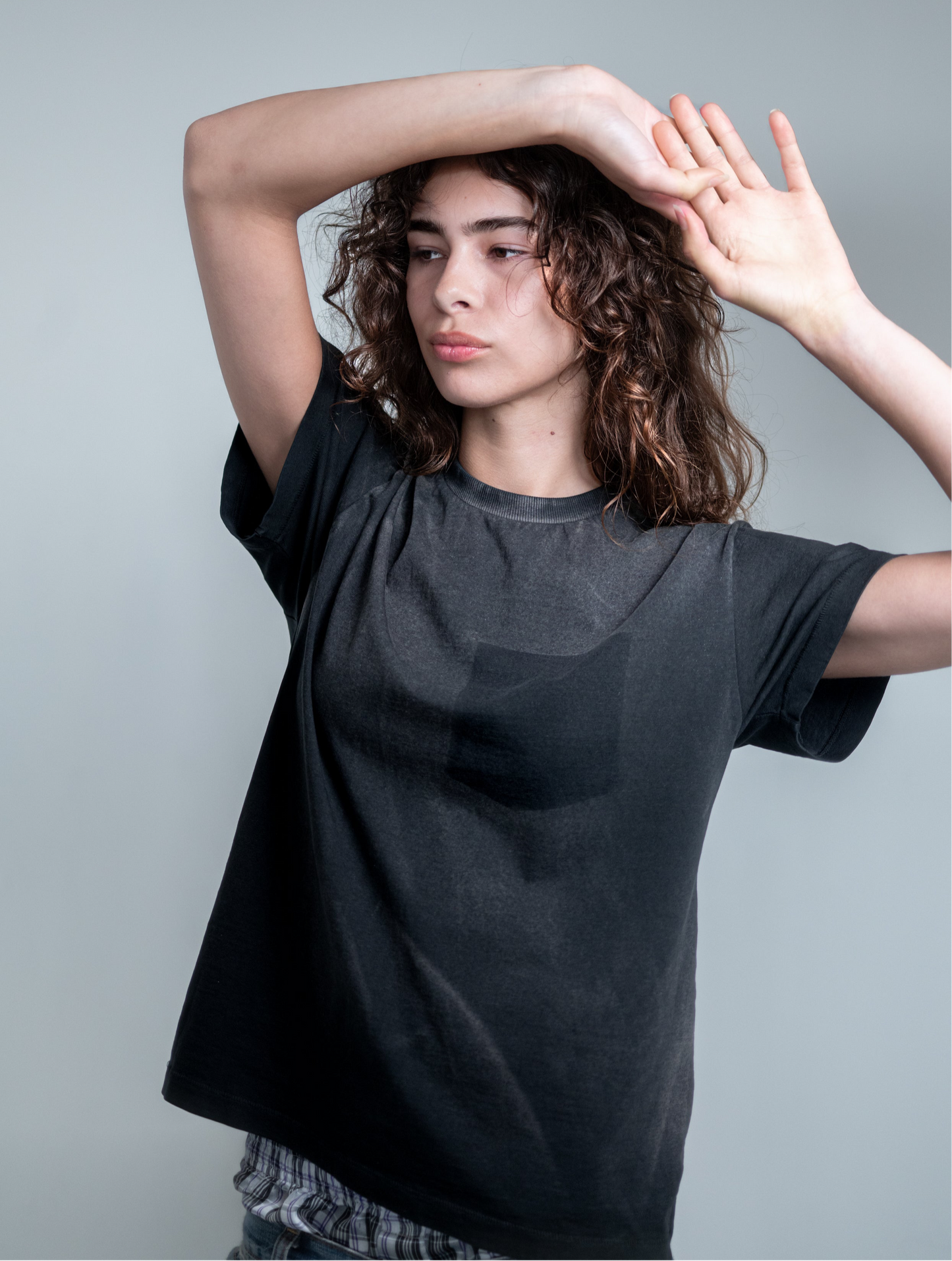 BLACK GHOST POCKET TEE