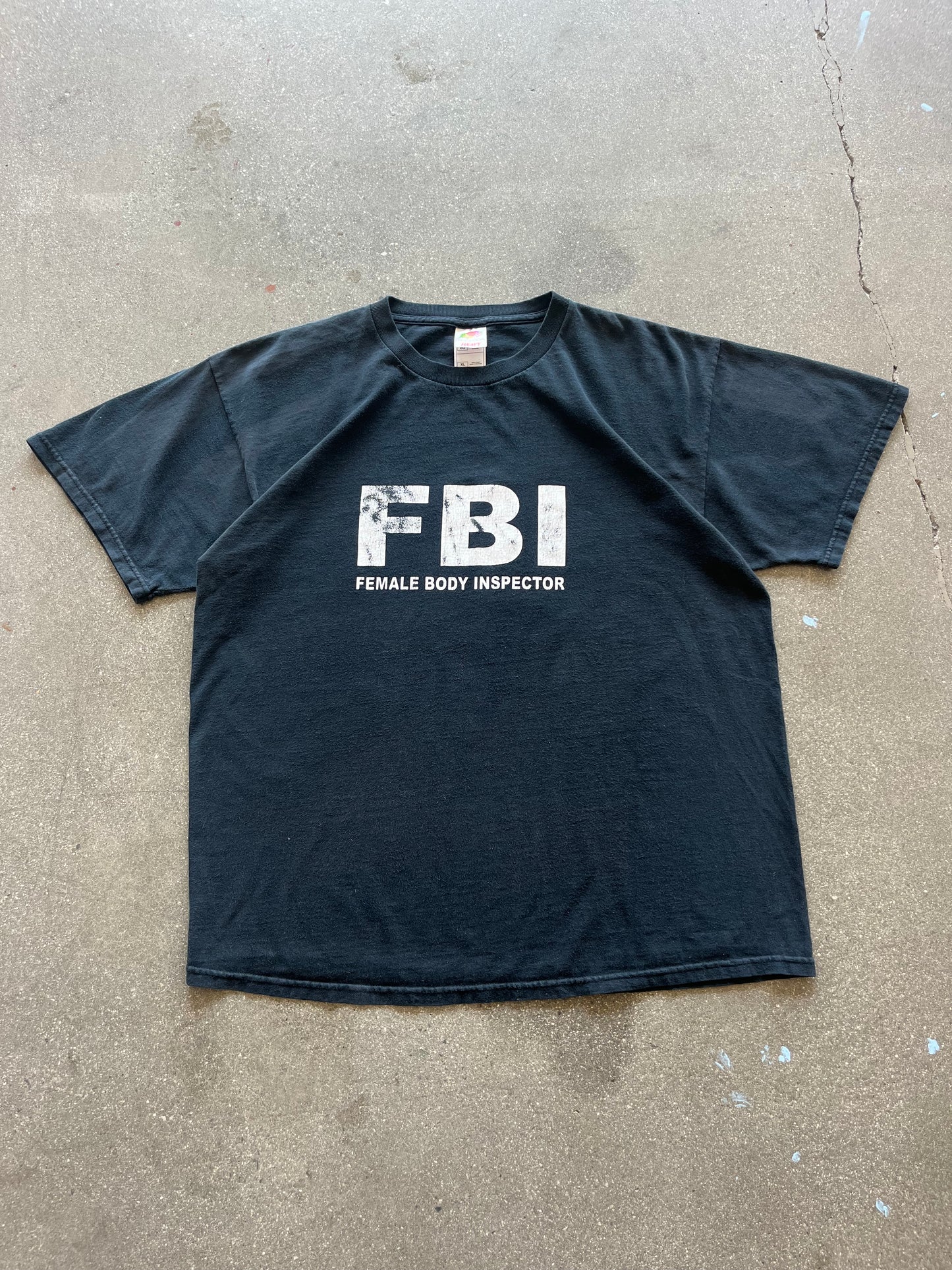 2000’S FBI “FEMALE BODY INSPECTOR” TEE - L/XL