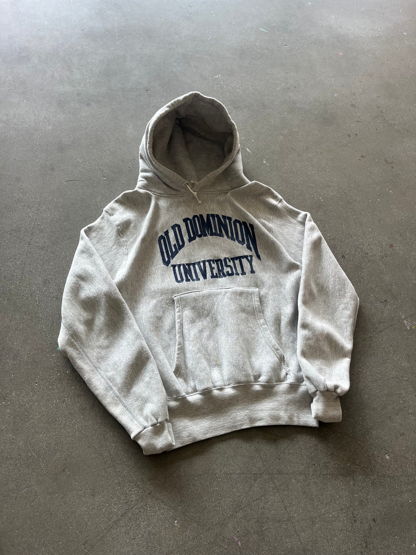90’S “OLD DOMINION” REVERSE WEAVE - M/L