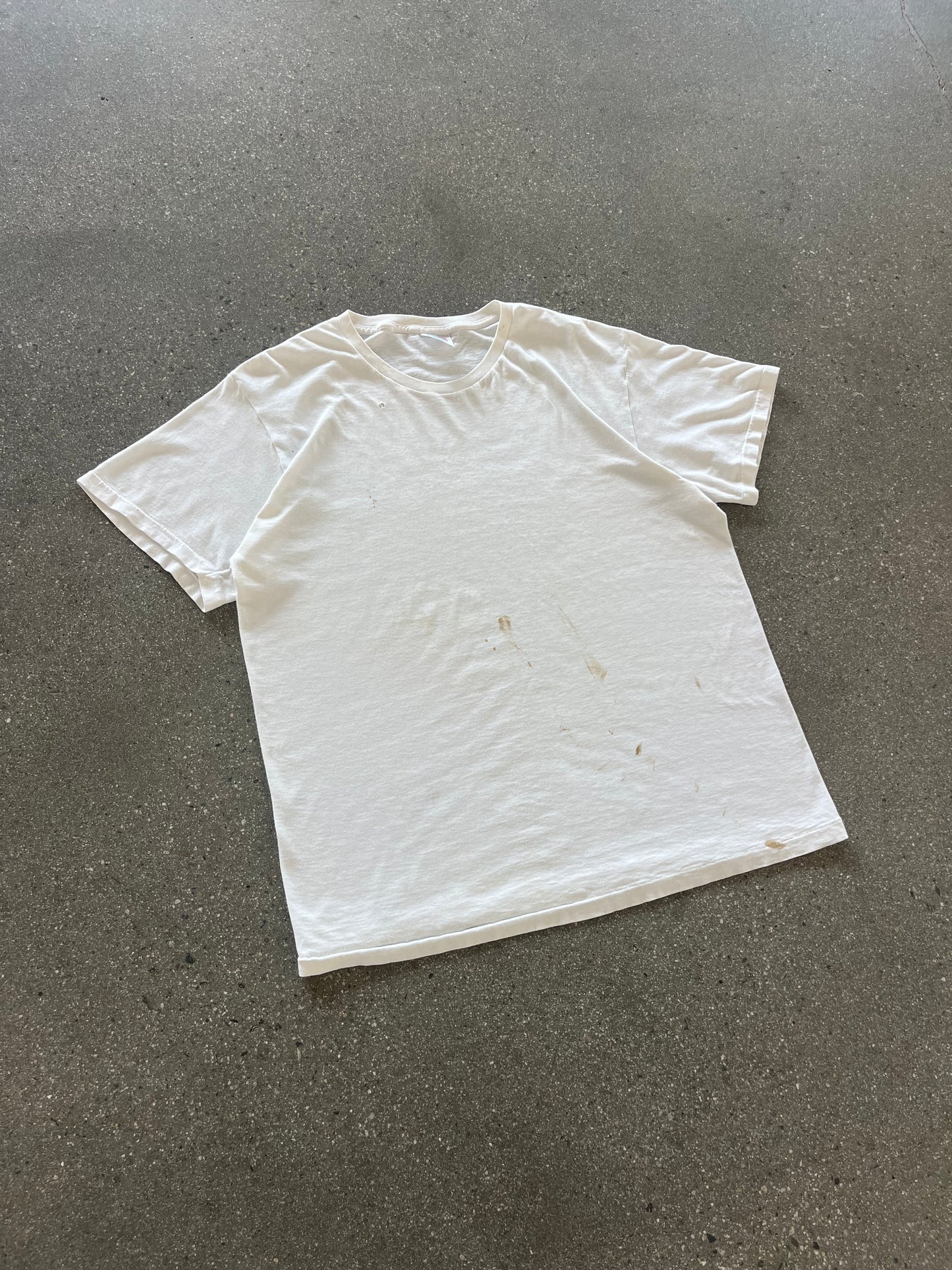 90’S THRASHED TOMMY HILFIGER WHITE BLANK - M/L