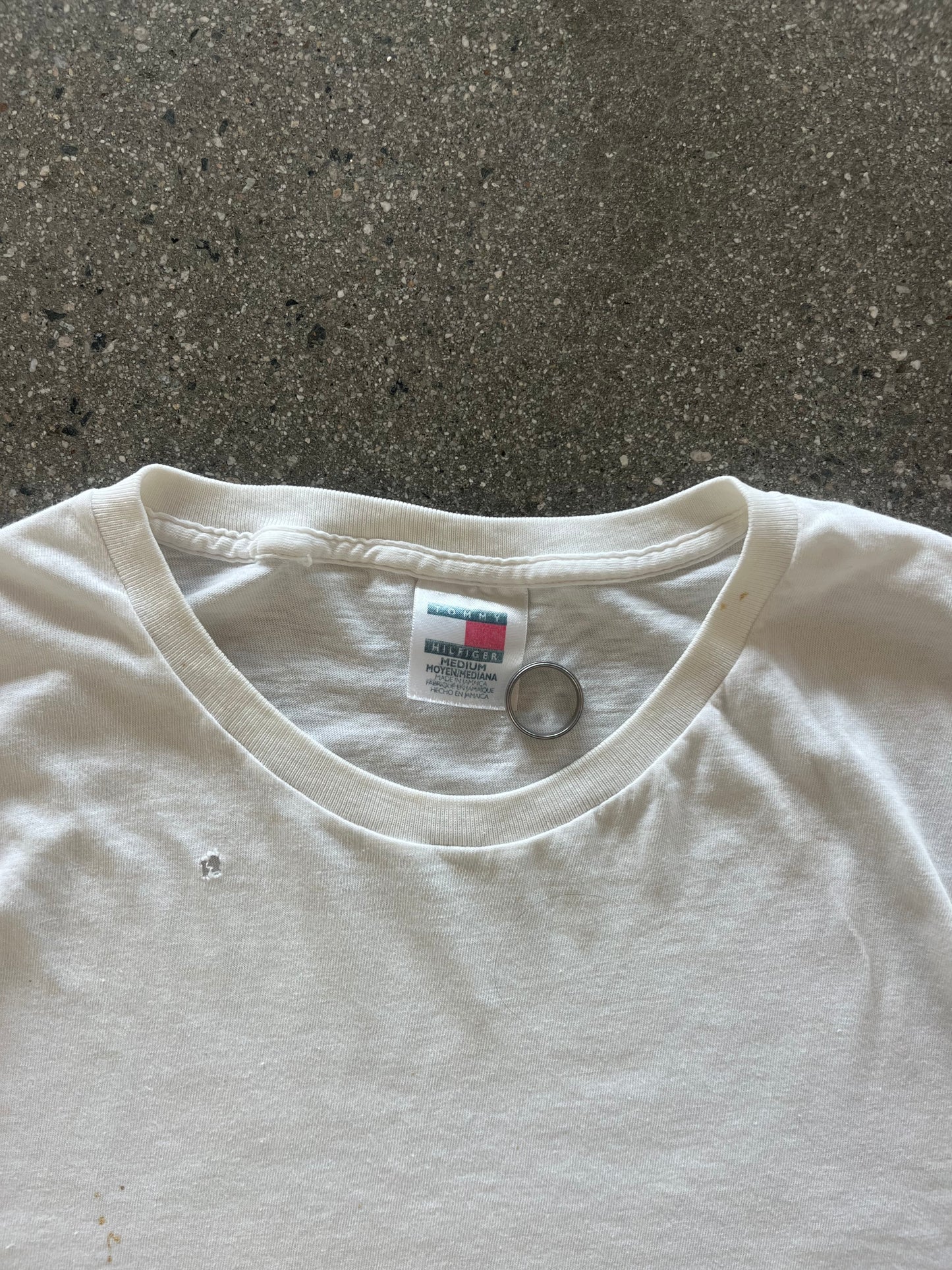 90’S THRASHED TOMMY HILFIGER WHITE BLANK - M/L