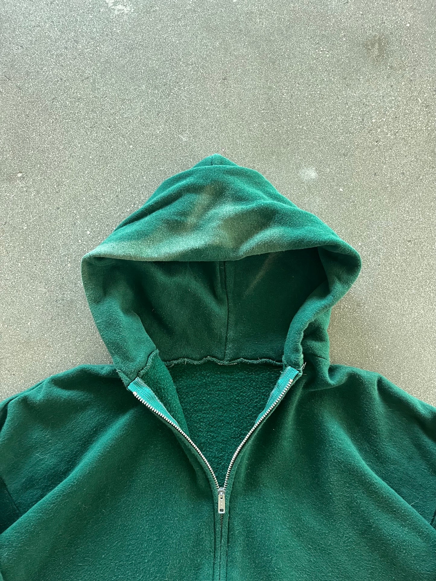 90’S SUNFADED FOREST GREEN ZIP UP HOODIE - L