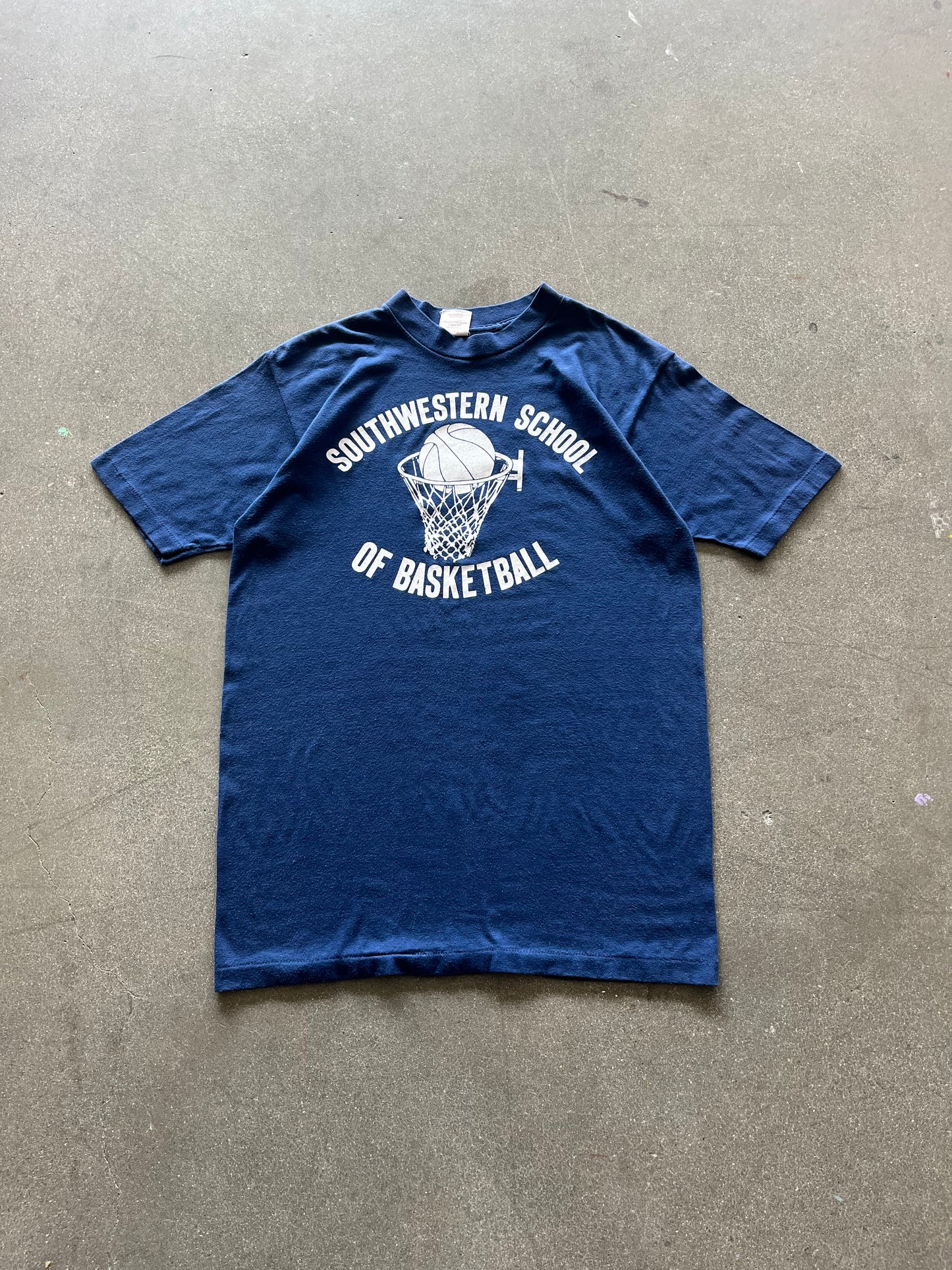 80’S “SOUTHWESTERN BASKETBALL” CONVERSE TEE - M