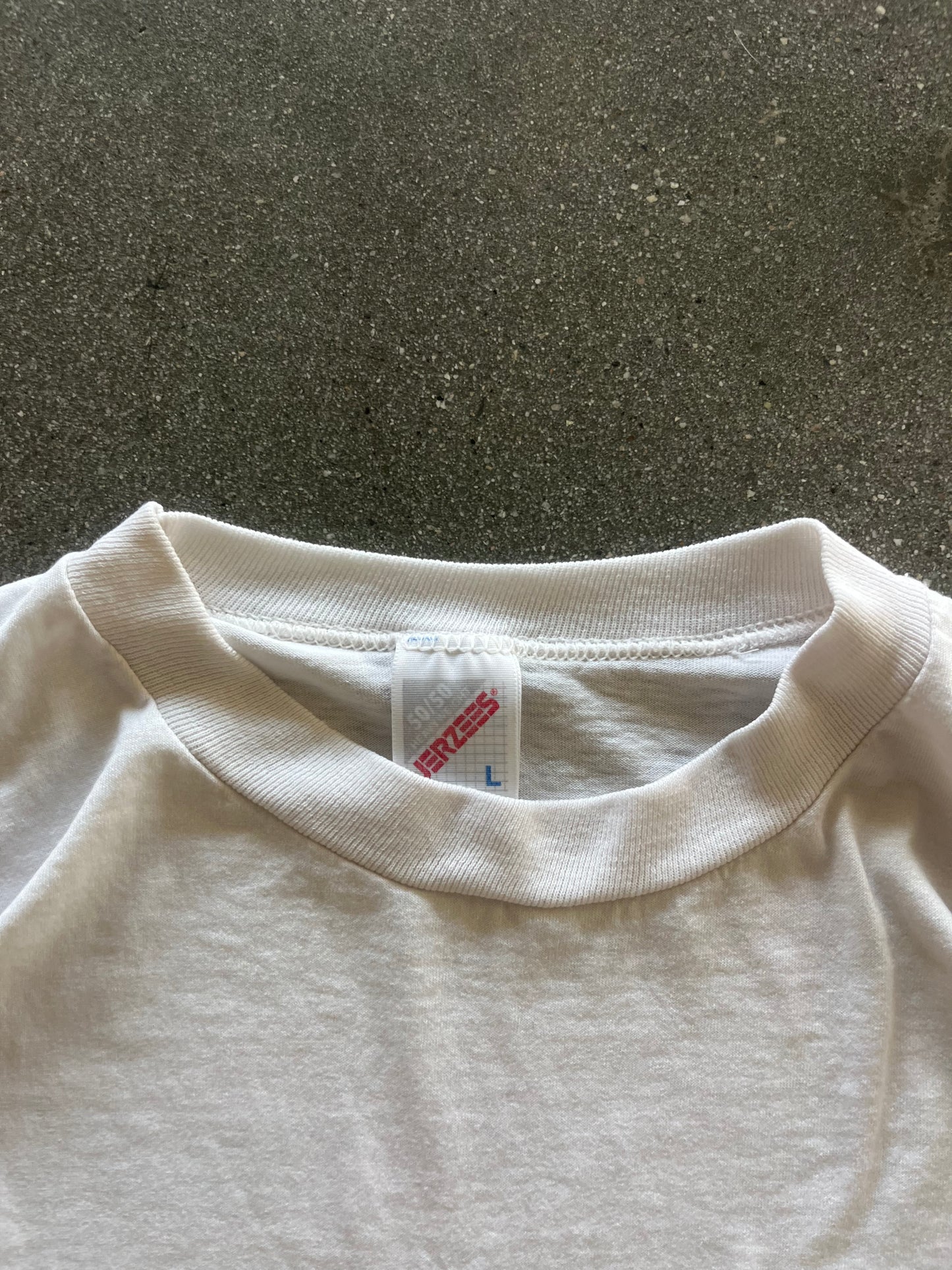 90’S WHITE POCKET TEE - L/XL